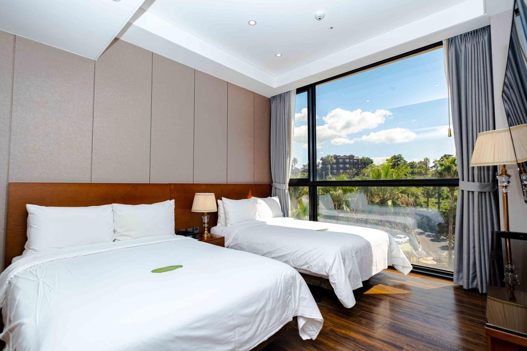 Dyne Oceano Hotel Jeju Exterior photo