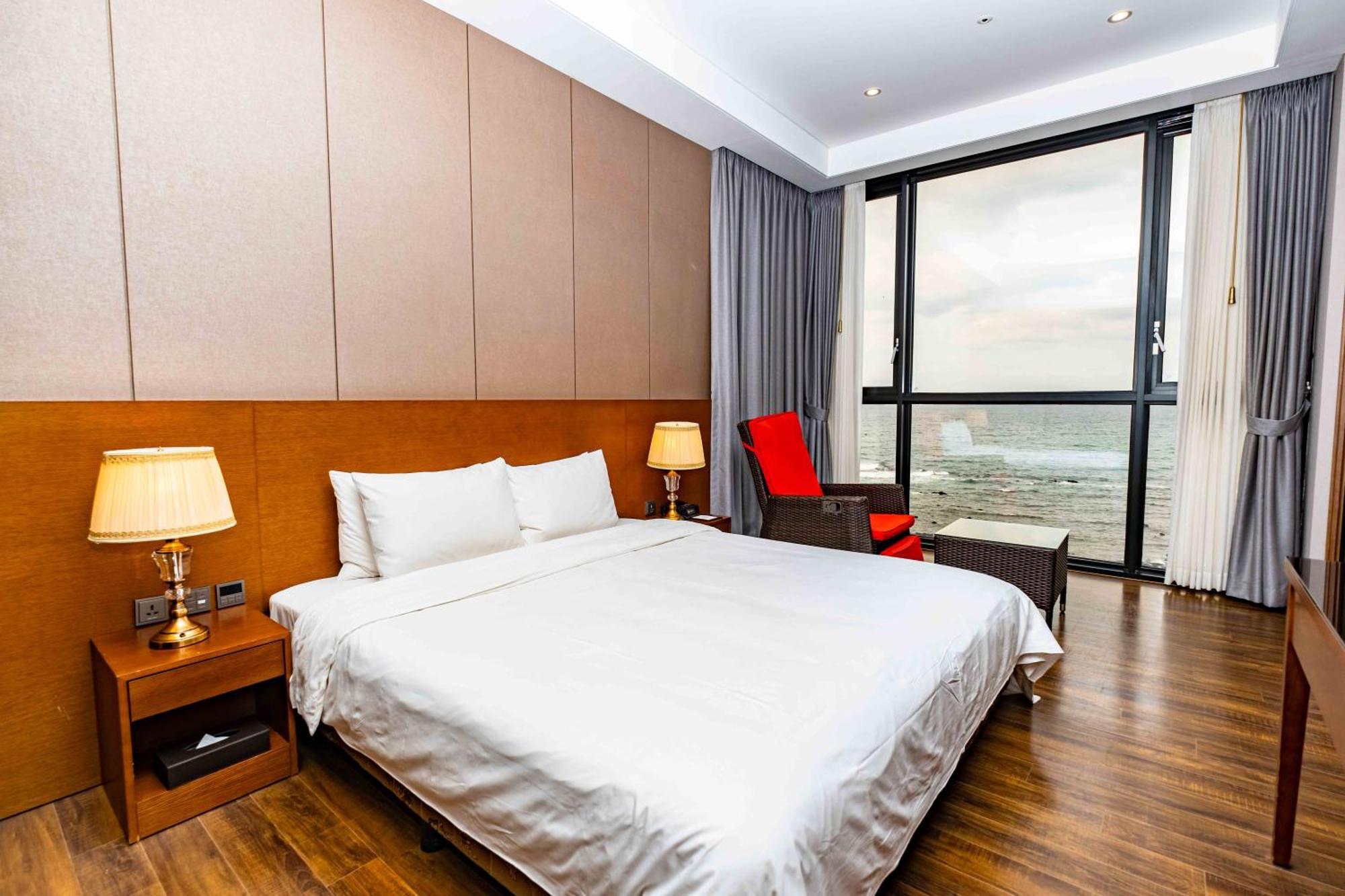 Dyne Oceano Hotel Jeju Exterior photo